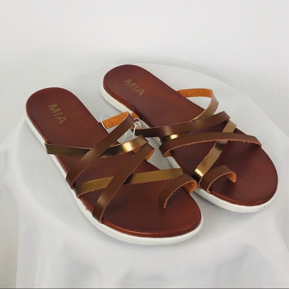 strappy sandals